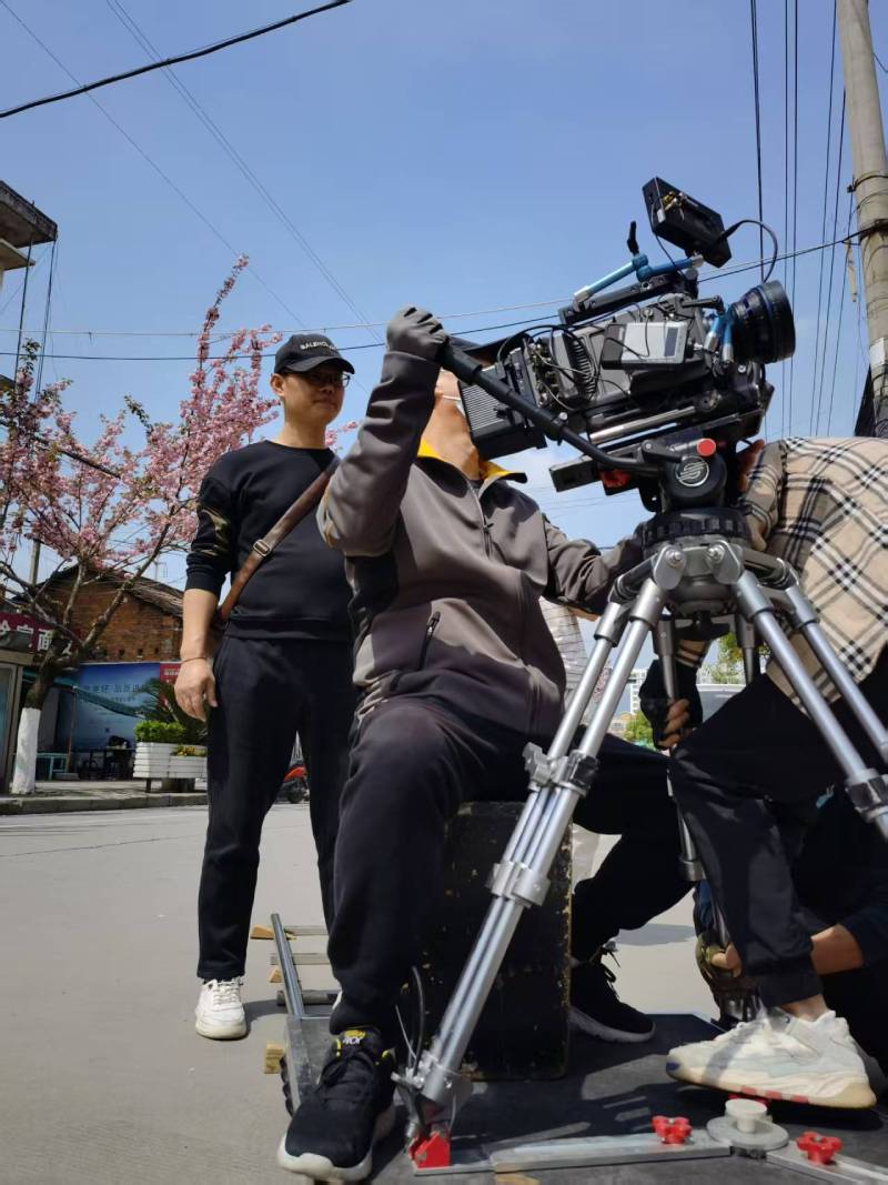 平遥县广告片拍摄：快消品牌爆款之选，网感内容适配社媒传播！