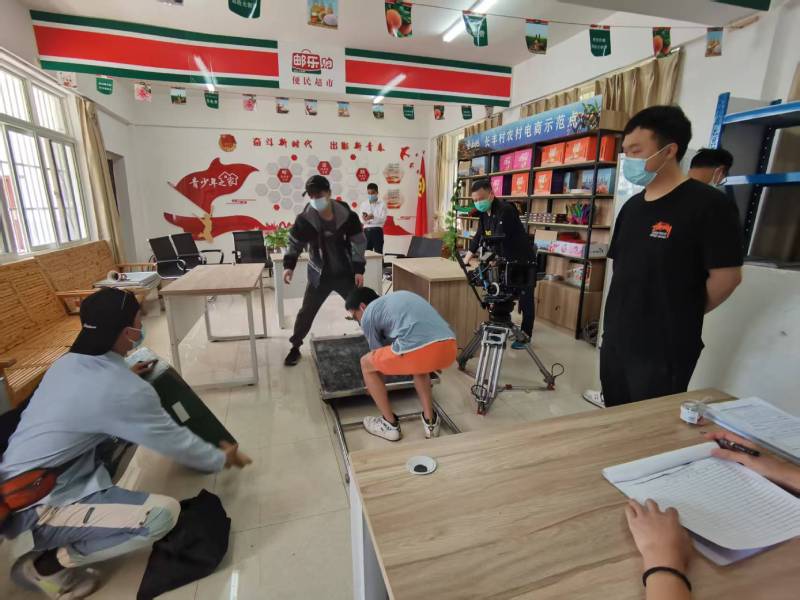 平遥县广告片拍摄公司：极简主义践行者，少即是多的视觉哲学